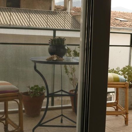Appartamento B2 - The Cozy One Aigio Esterno foto