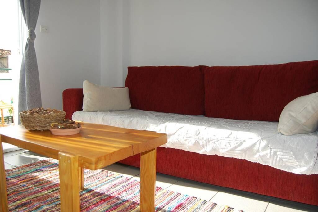 Appartamento B2 - The Cozy One Aigio Esterno foto