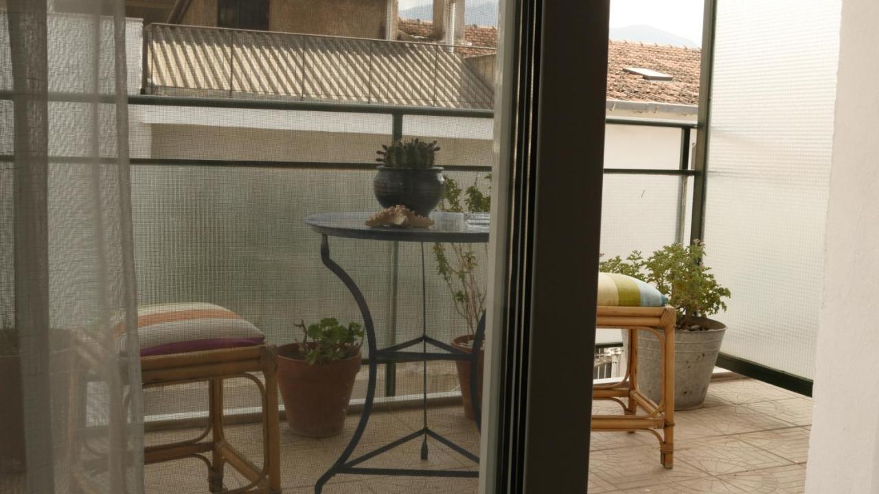 Appartamento B2 - The Cozy One Aigio Esterno foto
